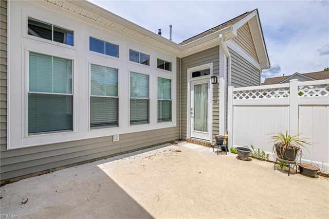 1400 Acadian Dr Unit A, Suffolk, VA 23434