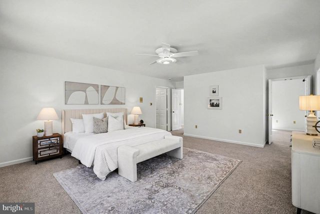 8406 CATHEDRAL FOREST DR, Fairfax Station, VA 22039