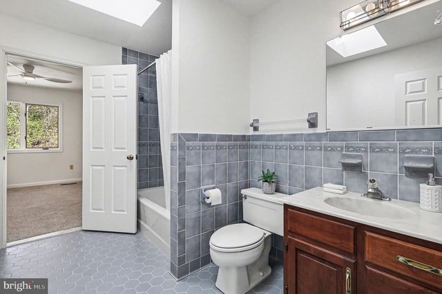 8406 CATHEDRAL FOREST DR, Fairfax Station, VA 22039