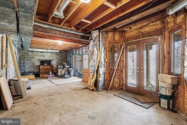 8406 CATHEDRAL FOREST DR, Fairfax Station, VA 22039