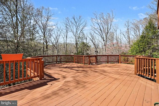8406 CATHEDRAL FOREST DR, Fairfax Station, VA 22039