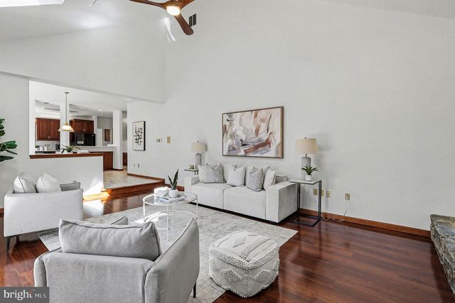 8406 CATHEDRAL FOREST DR, Fairfax Station, VA 22039