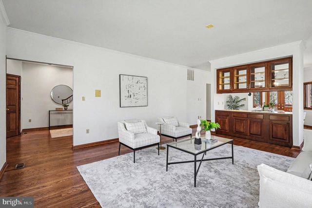 8406 CATHEDRAL FOREST DR, Fairfax Station, VA 22039
