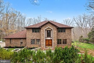 8406 CATHEDRAL FOREST DR, Fairfax Station, VA 22039