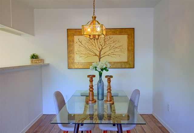 7510 Holly Hill Drive 105, Dallas, TX 75231