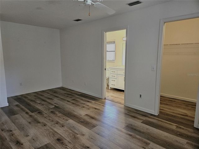 1088 PANDA ROAD, Venice, FL 34293