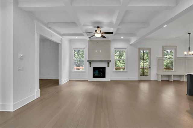 6181 Shoreland Circle, Buford, GA 30518