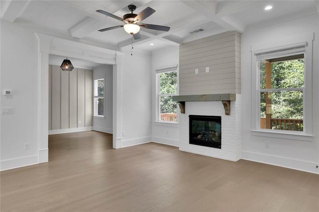 6181 Shoreland Circle, Buford, GA 30518