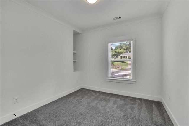 6181 Shoreland Circle, Buford, GA 30518