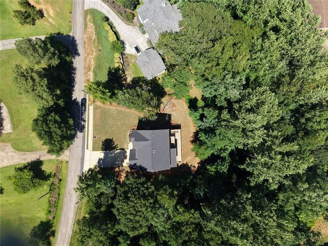 6181 Shoreland Circle, Buford, GA 30518