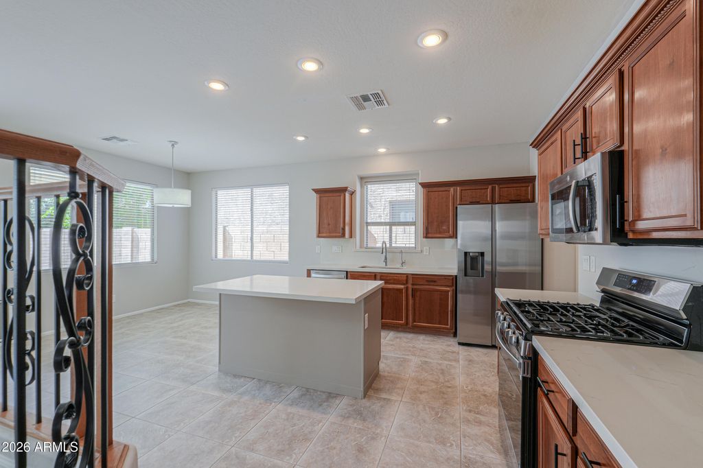 Image 14 of property listing at 20826 N MADELINE Street, Maricopa, AZ 85138