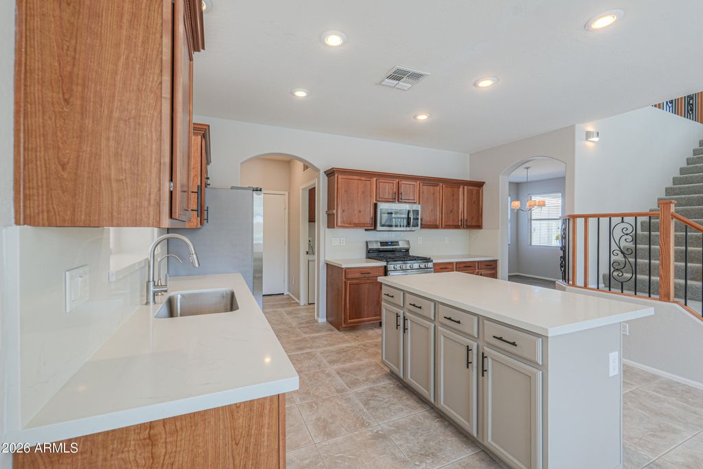 Image 16 of property listing at 20826 N MADELINE Street, Maricopa, AZ 85138