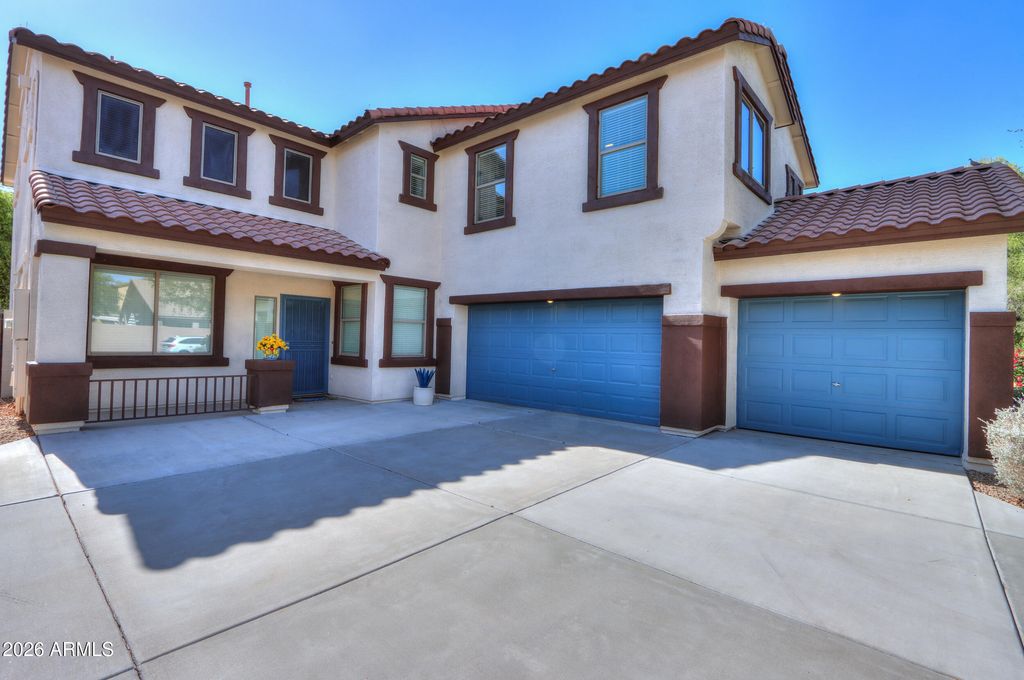 Image 3 of property listing at 20826 N MADELINE Street, Maricopa, AZ 85138