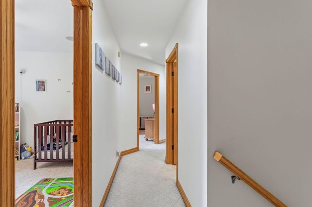 15250 Hofma Drive, Grand Haven, MI 49417