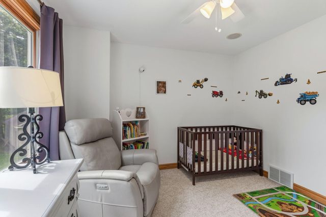 15250 Hofma Drive, Grand Haven, MI 49417