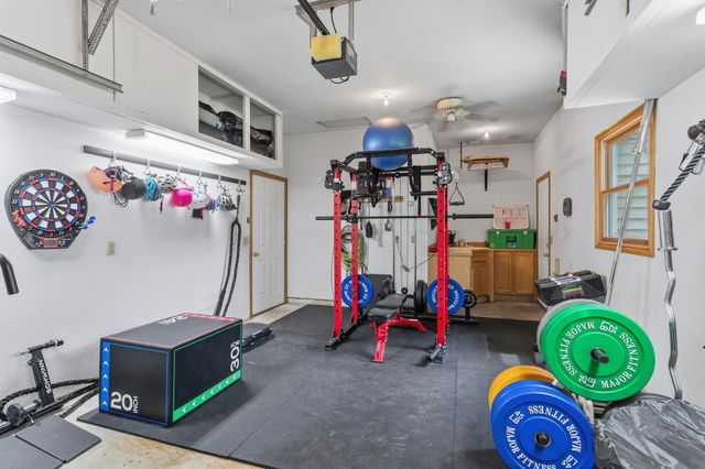 15250 Hofma Drive, Grand Haven, MI 49417