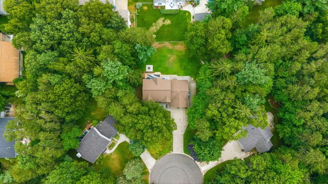 15250 Hofma Drive, Grand Haven, MI 49417