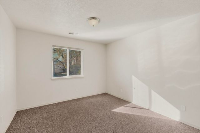 2306 Wilma Road NW, Albuquerque, NM 87104