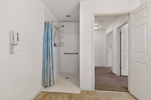 2306 Wilma Road NW, Albuquerque, NM 87104