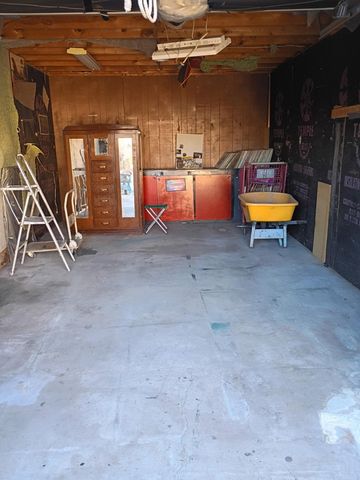 2306 Wilma Road NW, Albuquerque, NM 87104