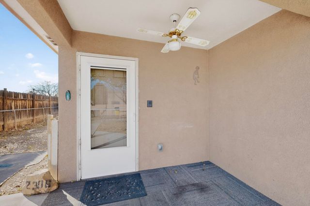 2306 Wilma Road NW, Albuquerque, NM 87104