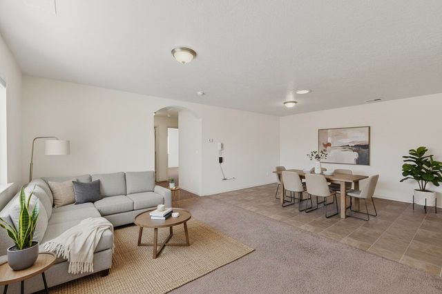 2306 Wilma Road NW, Albuquerque, NM 87104