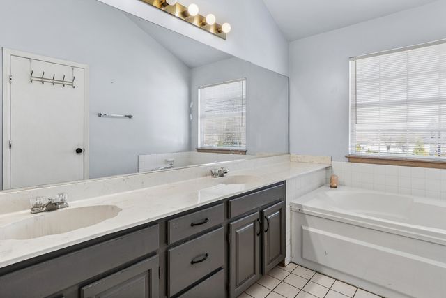 909 Brompton Circle, Bolingbrook, IL 60440