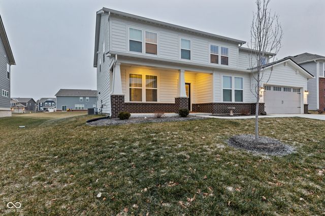 1046 Elmwood Lane, Greenwood, IN 46143