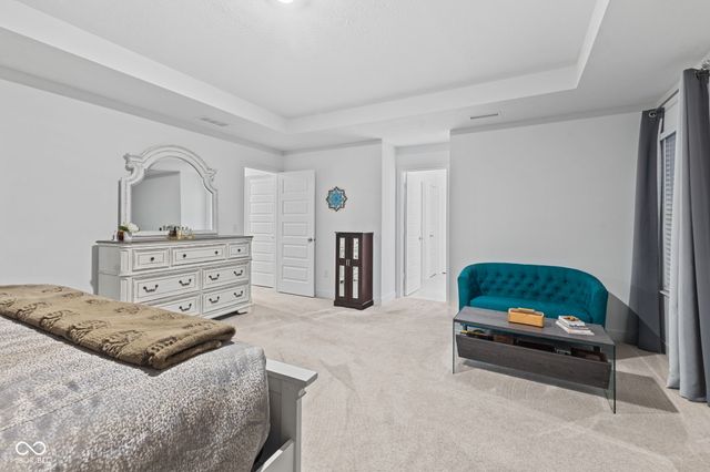 1046 Elmwood Lane, Greenwood, IN 46143