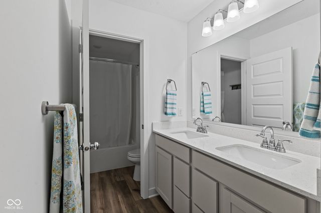 1046 Elmwood Lane, Greenwood, IN 46143