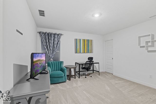 1046 Elmwood Lane, Greenwood, IN 46143