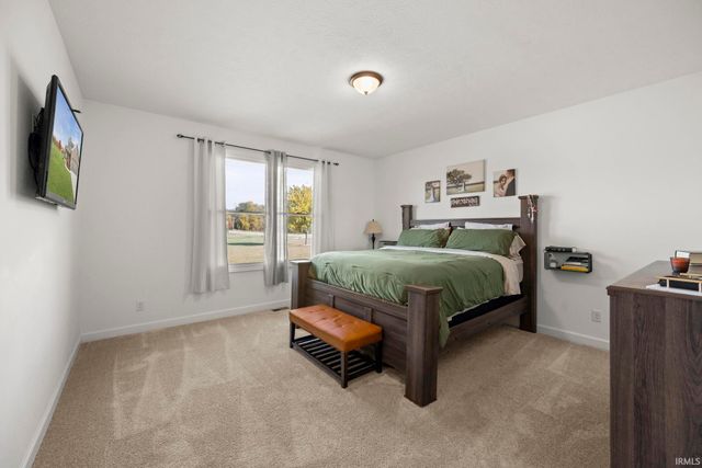 6036 W Turtle Hill Court, Frankfort, IN 46041