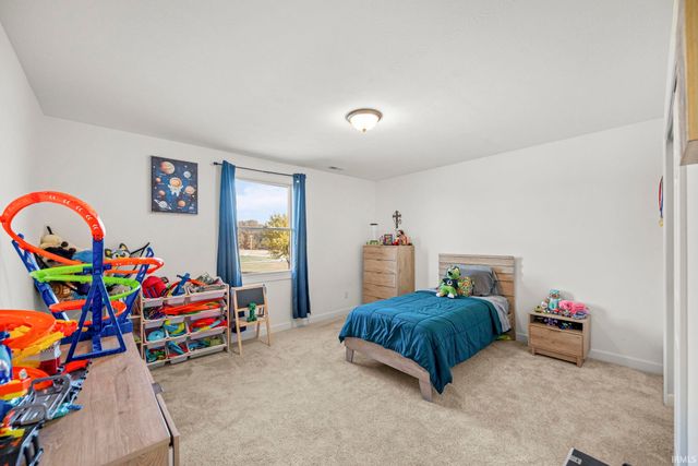 6036 W Turtle Hill Court, Frankfort, IN 46041