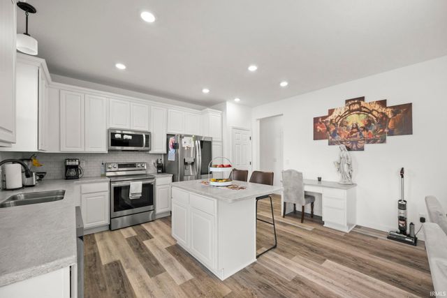 6036 W Turtle Hill Court, Frankfort, IN 46041