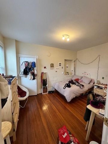 199 Wickenden Street 2 R, Providence, RI 02903