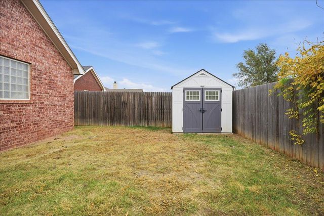 1931 77th Place, Lubbock, TX 79423