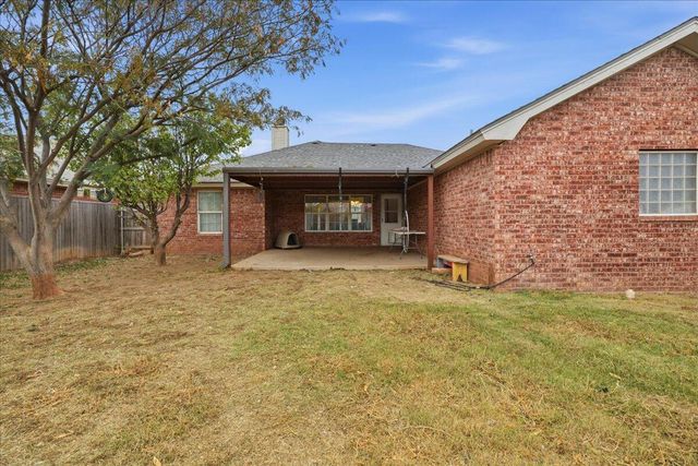 1931 77th Place, Lubbock, TX 79423