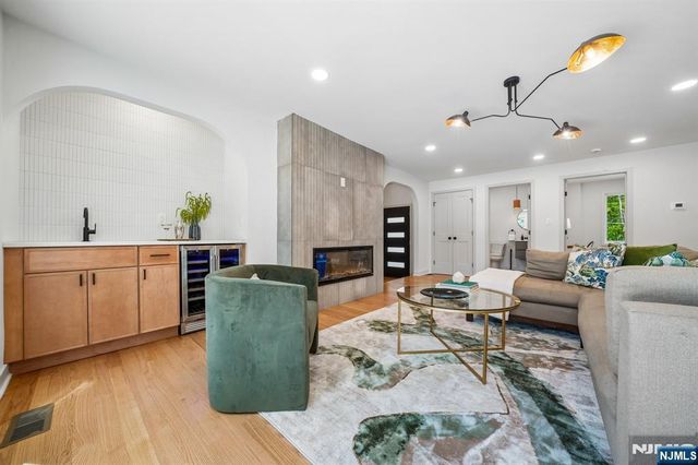 596 White Oak Ridge Road, Millburn, NJ 07078