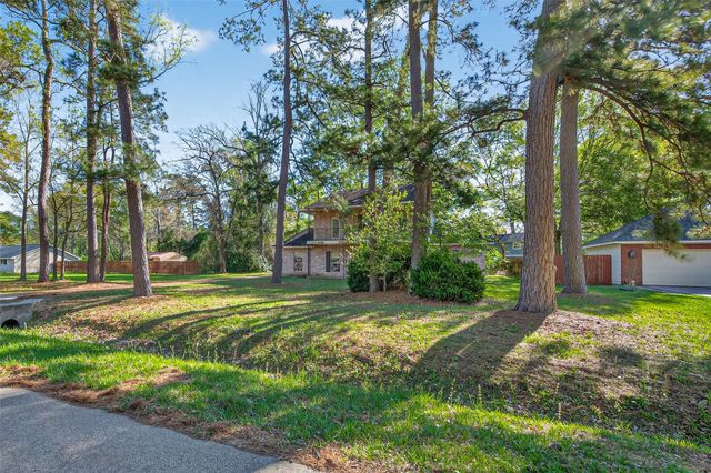 410 Caesars Circle, New Caney, TX 77357