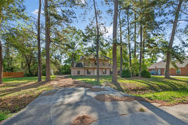 410 Caesars Circle, New Caney, TX 77357