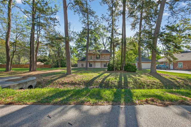 410 Caesars Circle, New Caney, TX 77357