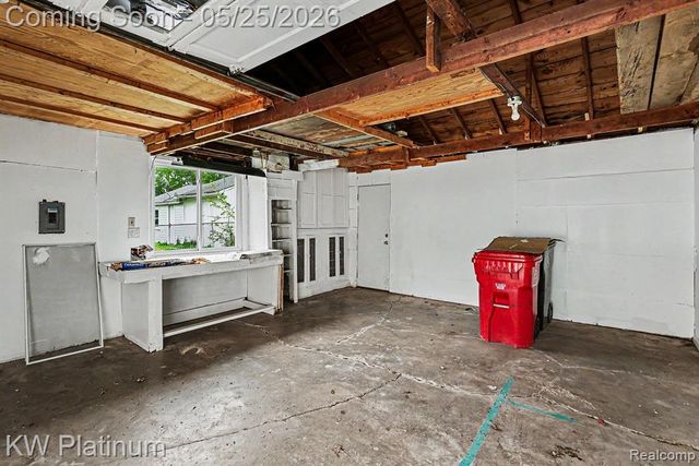 19070 Melvin Street, Roseville, MI 48066