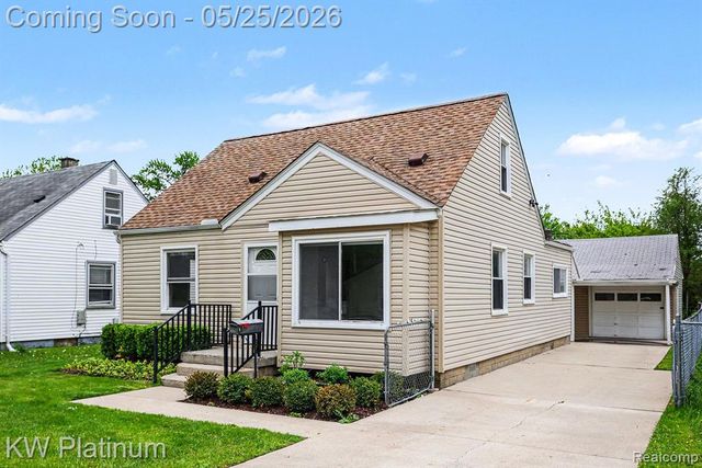 19070 Melvin Street, Roseville, MI 48066