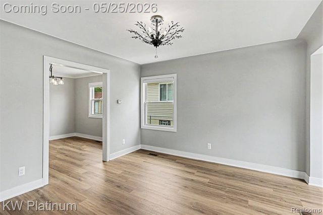 19070 Melvin Street, Roseville, MI 48066