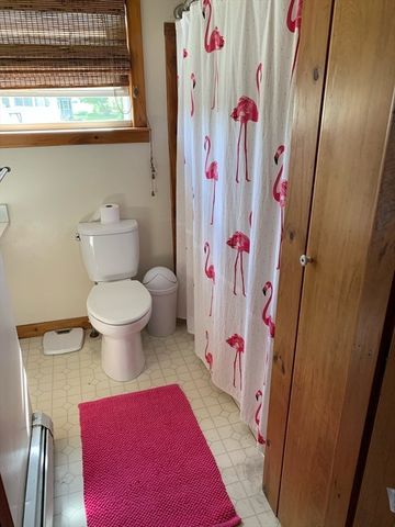 140 Riverbank Rd, Northampton, MA 01060