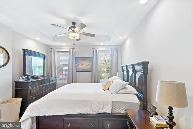 615 S CLINTON ST, Baltimore, MD 21224