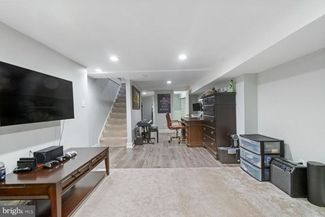 615 S CLINTON ST, Baltimore, MD 21224