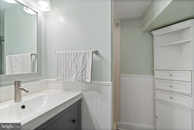 615 S CLINTON ST, Baltimore, MD 21224