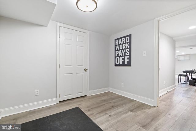 615 S CLINTON ST, Baltimore, MD 21224