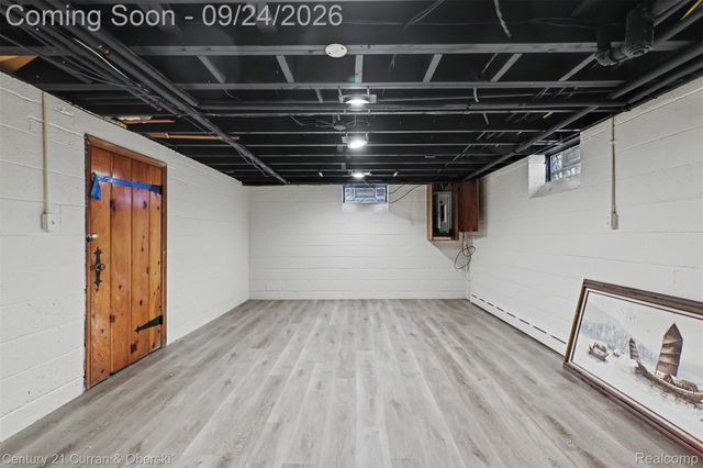 22300 Lanse Street, St. Clair Shores, MI 48081